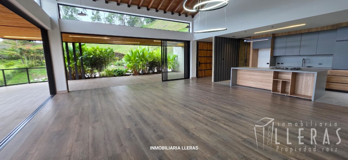 CASA CAMPESTE EN EL ORIENTE  - Miniatura 4