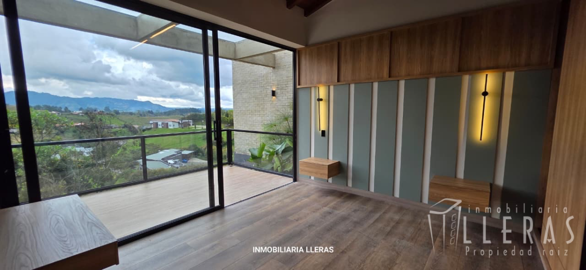 CASA CAMPESTE EN EL ORIENTE  - Miniatura 9