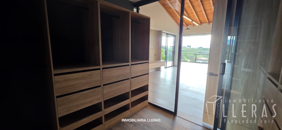 CASA CAMPESTE EN EL ORIENTE  - Miniatura 17