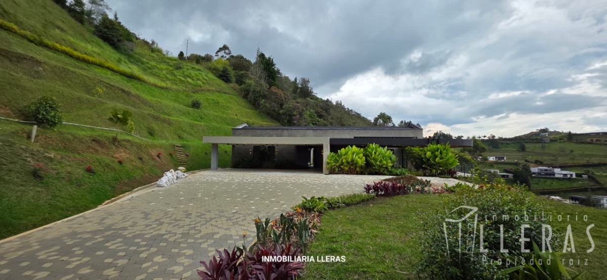 CASA CAMPESTE EN EL ORIENTE  - Miniatura 2