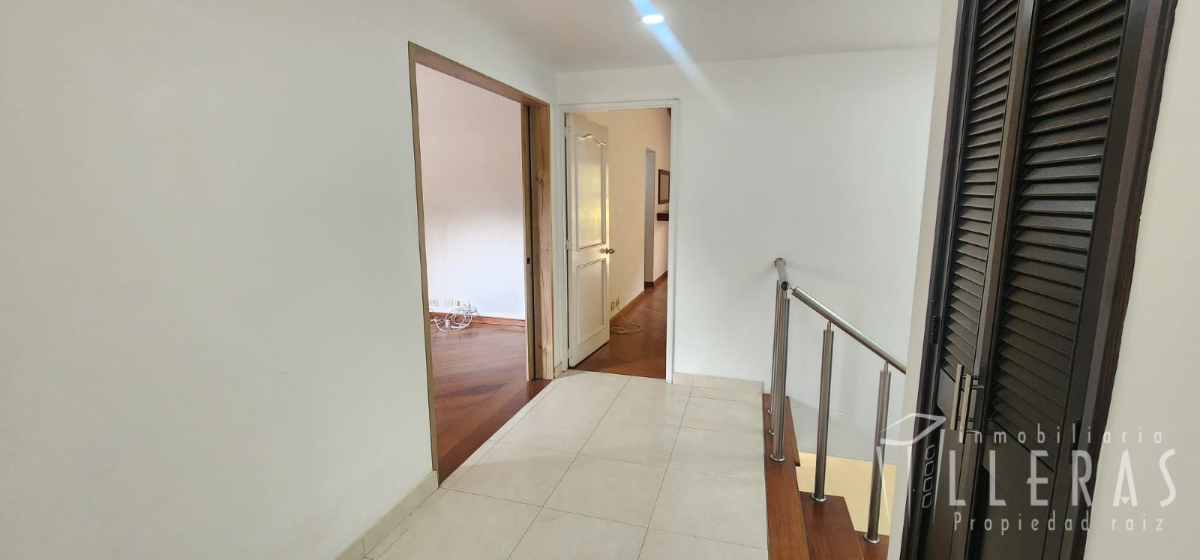 CASA EN VENTA POBLADO  - Miniatura 12