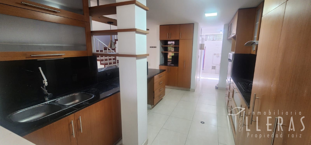 CASA EN VENTA POBLADO  - Miniatura 20
