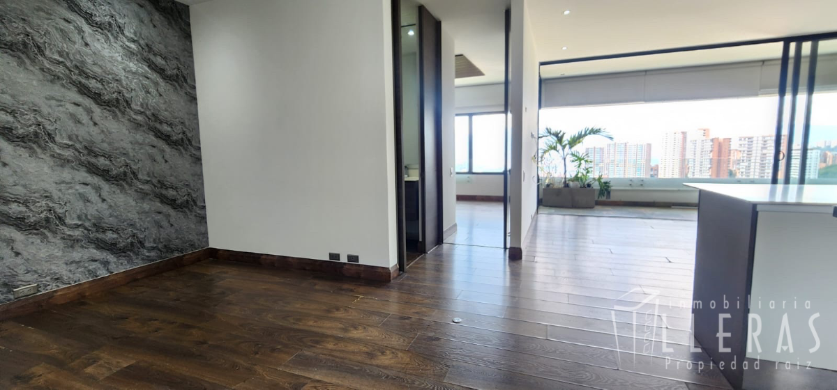 APARTAMENTO  POBLADO EXCELENTE UBICACIÓN  - Miniatura 4