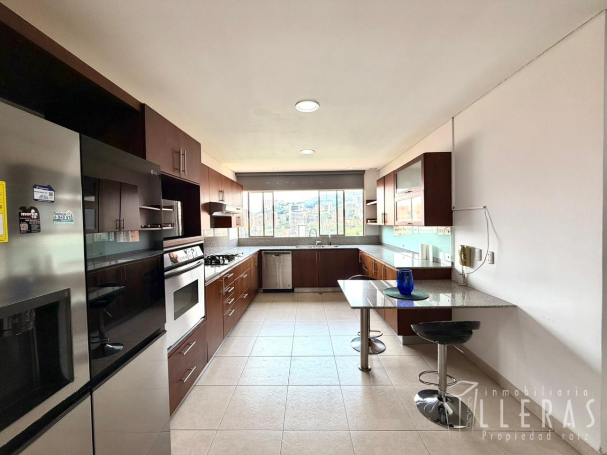 APARTAMENTO AMOBLADO POBLADO  - Miniatura 3