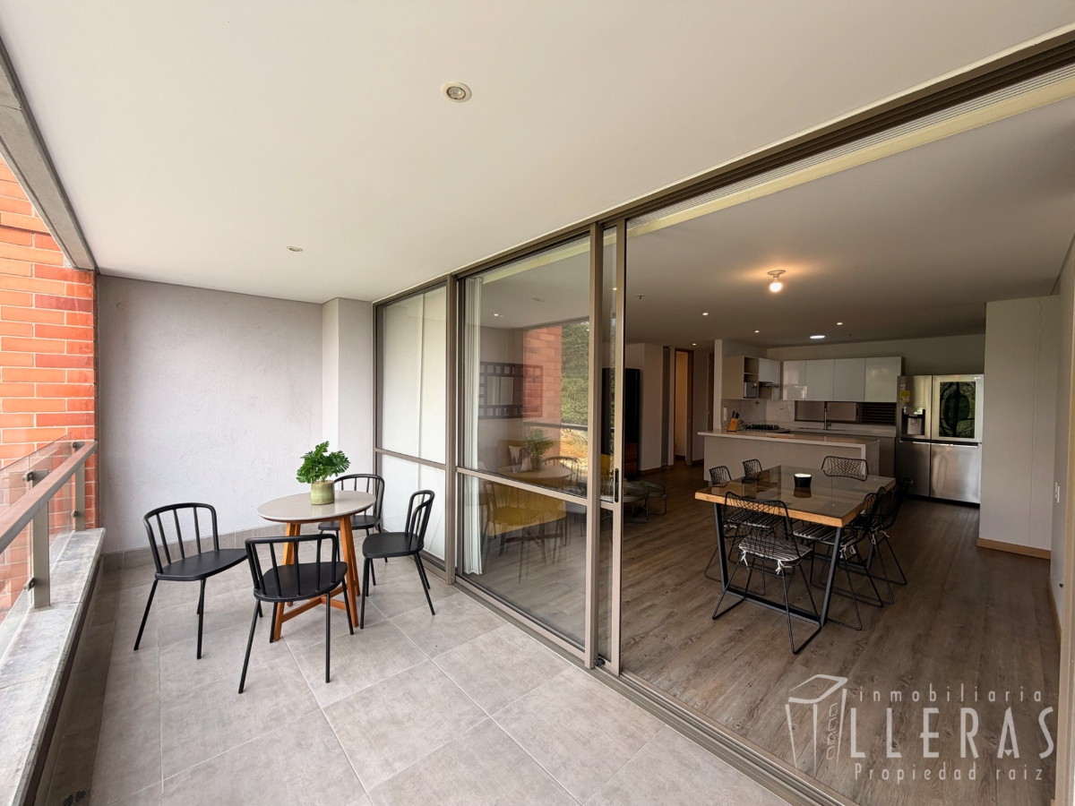 APARTAMENTO AMOBLADO VIA LINARES  - Miniatura 3