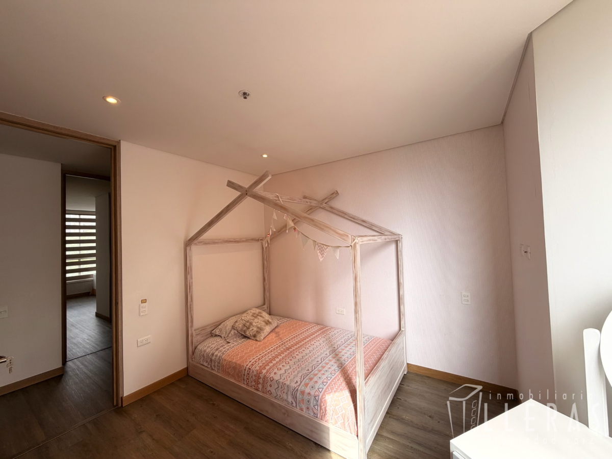 APARTAMENTO AMOBLADO VIA LINARES  - Miniatura 9