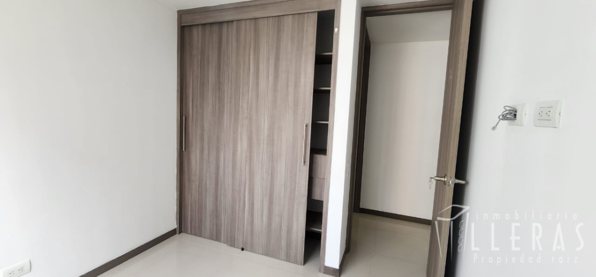 APARTAMENTO LOMA DEL ESMERALDAL  - Miniatura 9