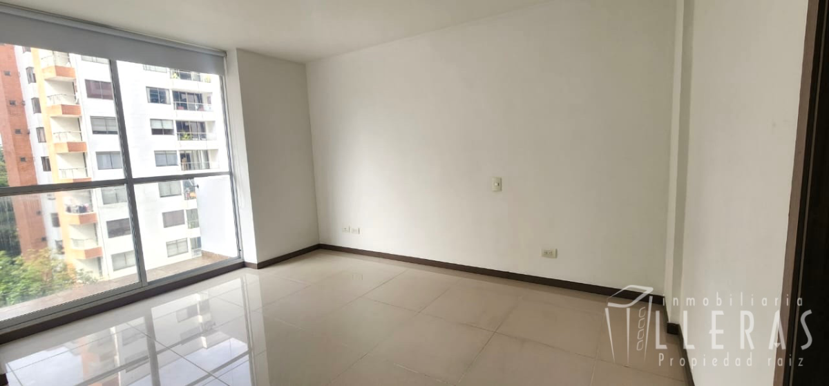 APARTAMENTO LOMA DEL ESMERALDAL  - Miniatura 7