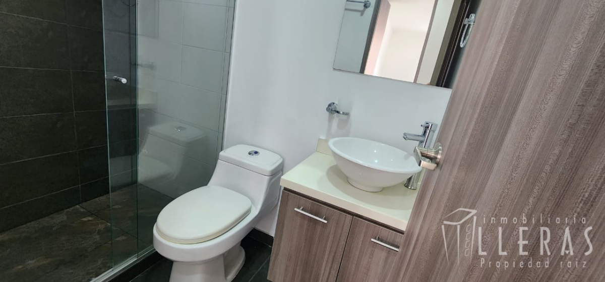 APARTAMENTO LOMA DEL ESMERALDAL  - Miniatura 10