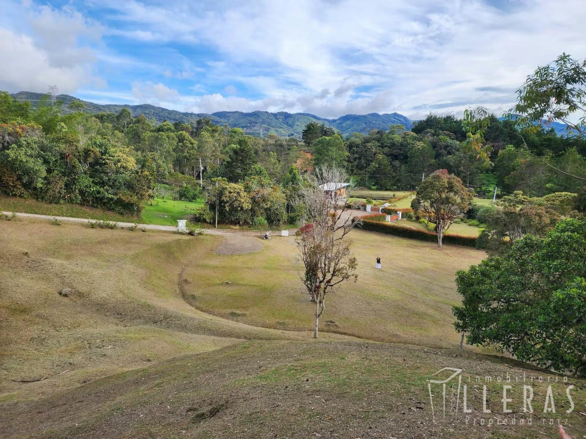 LOTE PARA LA VENTA EN GUATAPE  - Miniatura 9