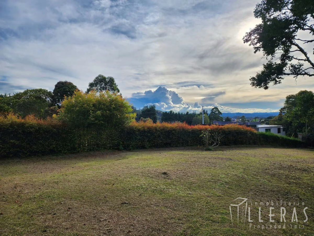 LOTE PARA LA VENTA EN GUATAPE  - Miniatura 8