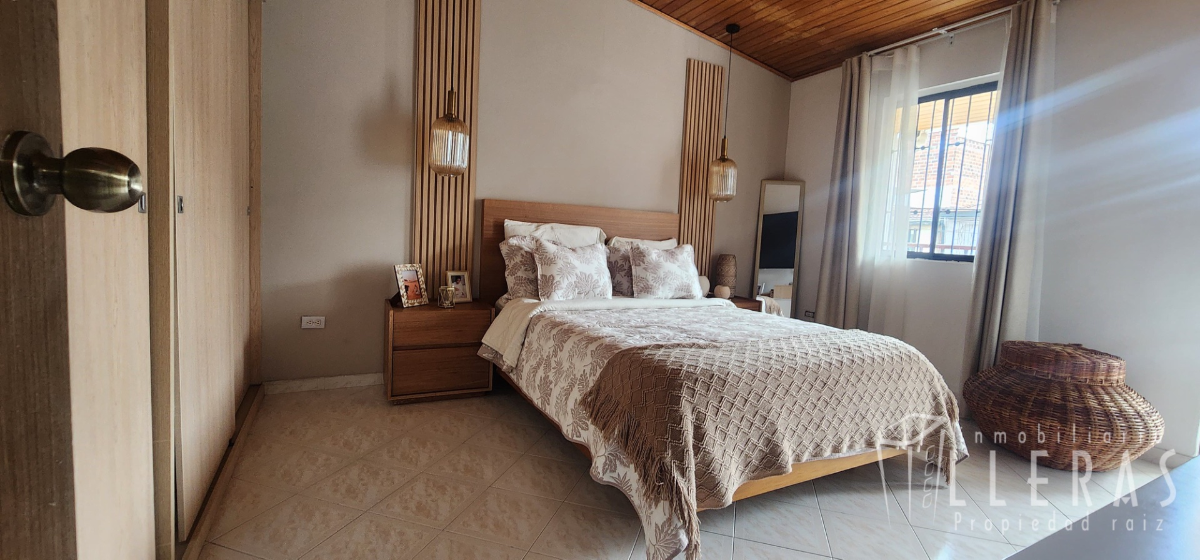 CASA EN VENTA MAYORCA  - Miniatura 3