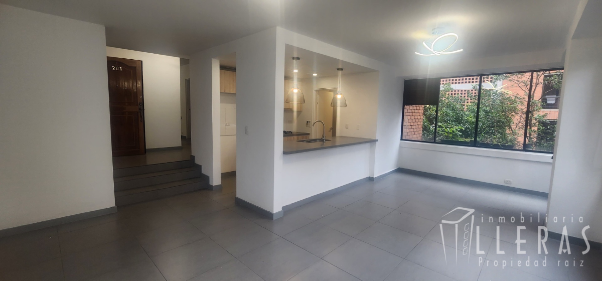 APARTAMENTO INTERLOMAS POBLADO 