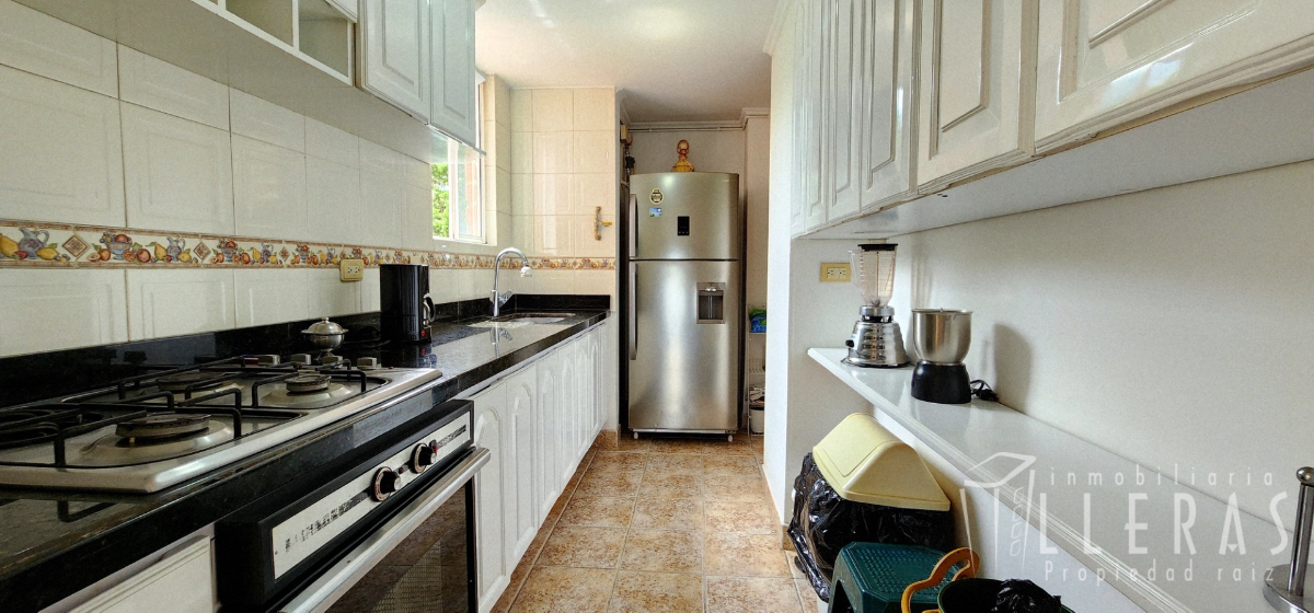 APARTAMENTO PARA LA VENTA  LOMA DE LOS BALSOS  - Miniatura 4