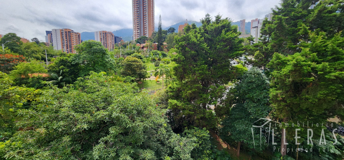 APARTAMENTO PARA LA VENTA  LOMA DE LOS BALSOS  - Miniatura 12