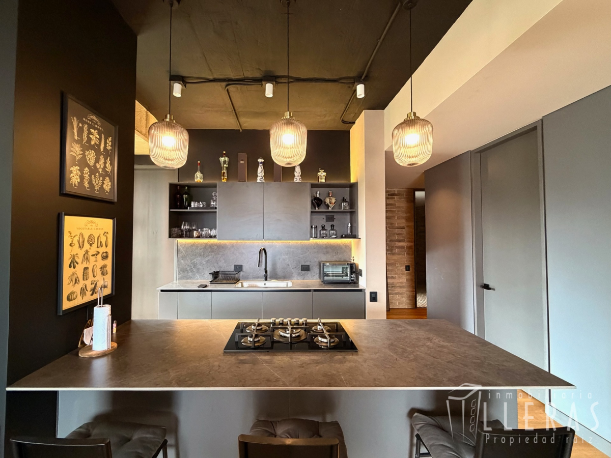 APARTAMENTO PARA LA VENTA CASTROPOL  - Miniatura 6