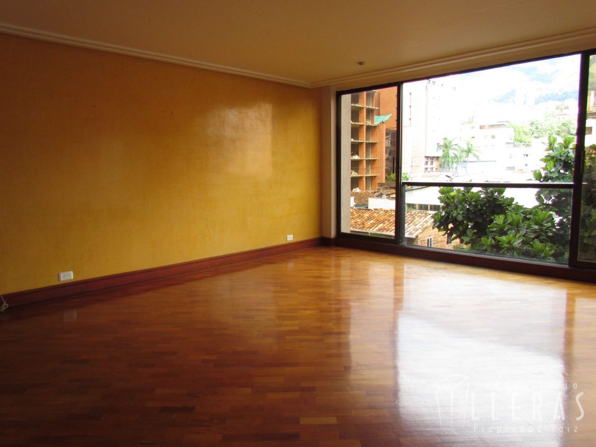 APARTAMENTO EN ARRIENDO ASTORGA  - Miniatura 2