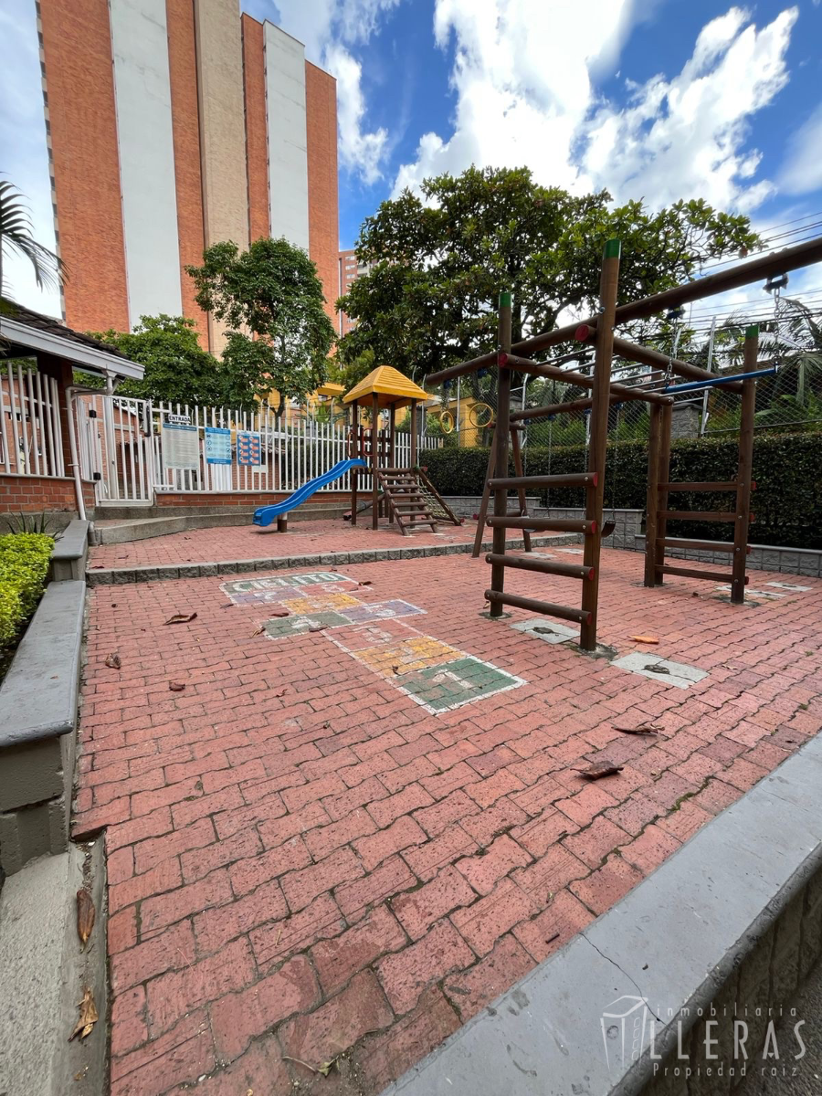 CASA EN UNIDAD CERRADA SABANETA  - Miniatura 15
