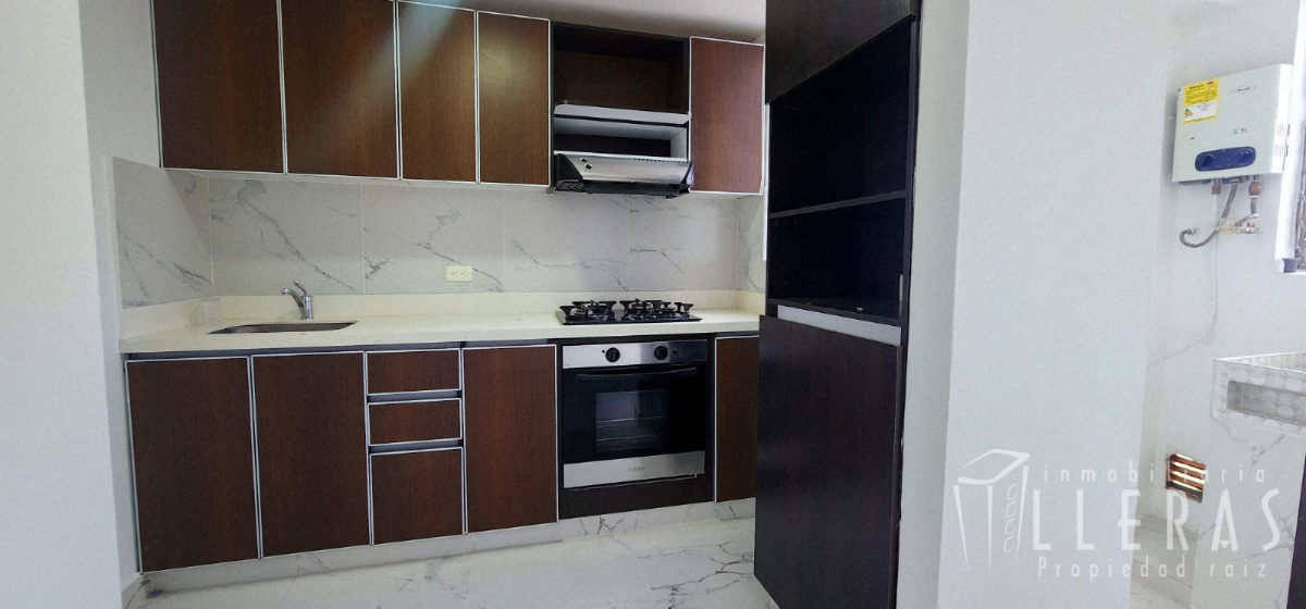 APARTAMENTO LOMA DEL ESCOBERO  - Miniatura 3