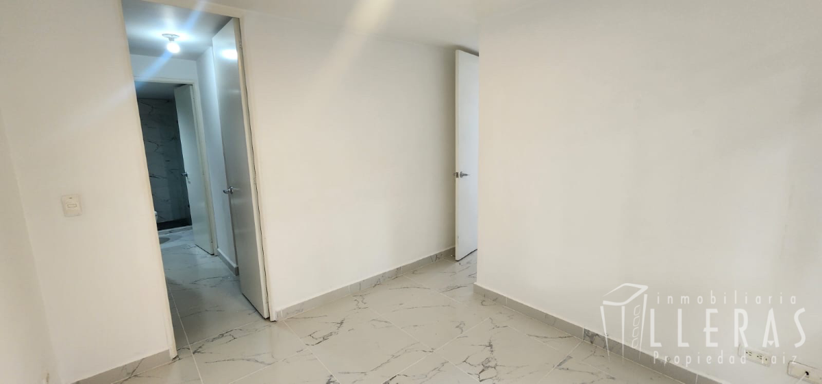 APARTAMENTO LOMA DEL ESCOBERO  - Miniatura 9