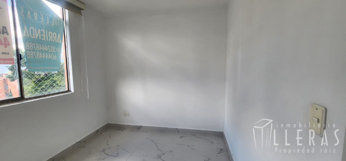 APARTAMENTO LOMA DEL ESCOBERO  - Miniatura 11