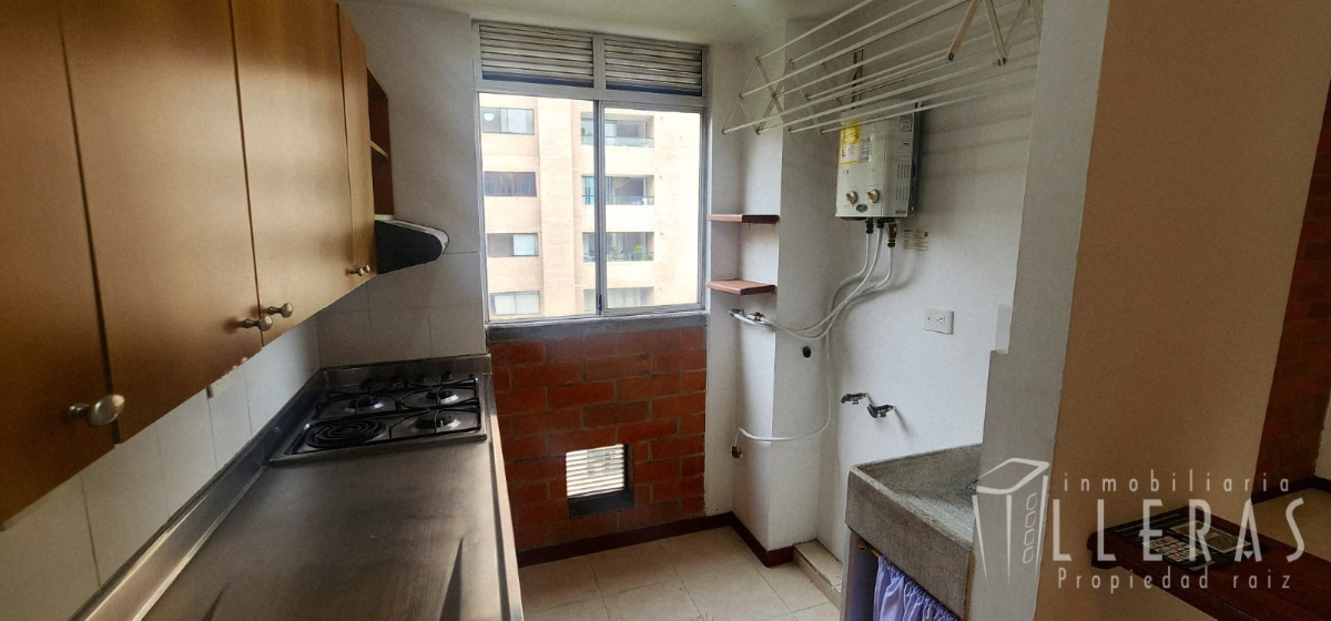 APARTAMENTO PARA LA VENTA POBLADO  - Miniatura 4