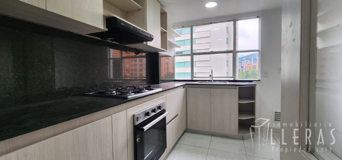 APARTAMENTO LOS PARRA POBLADO  - Miniatura 3