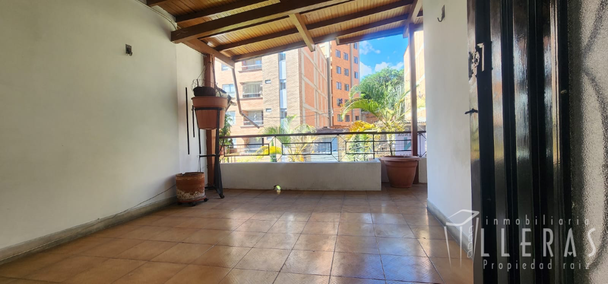 APARTAMENTO ARRIENDO LA FLORESTA  - Miniatura 4