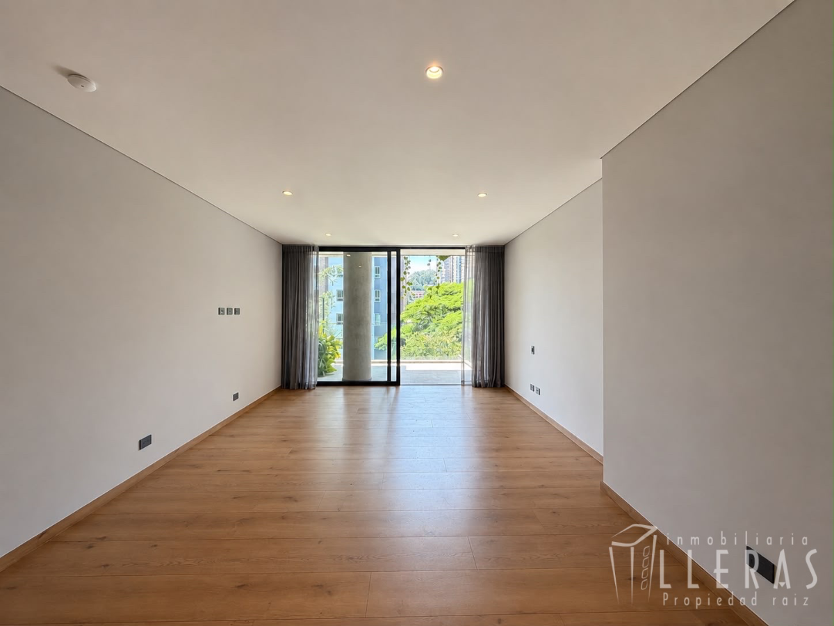 APARTAMENTO EN VENTA CASTROPOL  - Miniatura 5