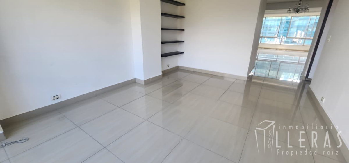 APARTAMENTO ARRIENDO CASTROPOL  - Miniatura 14