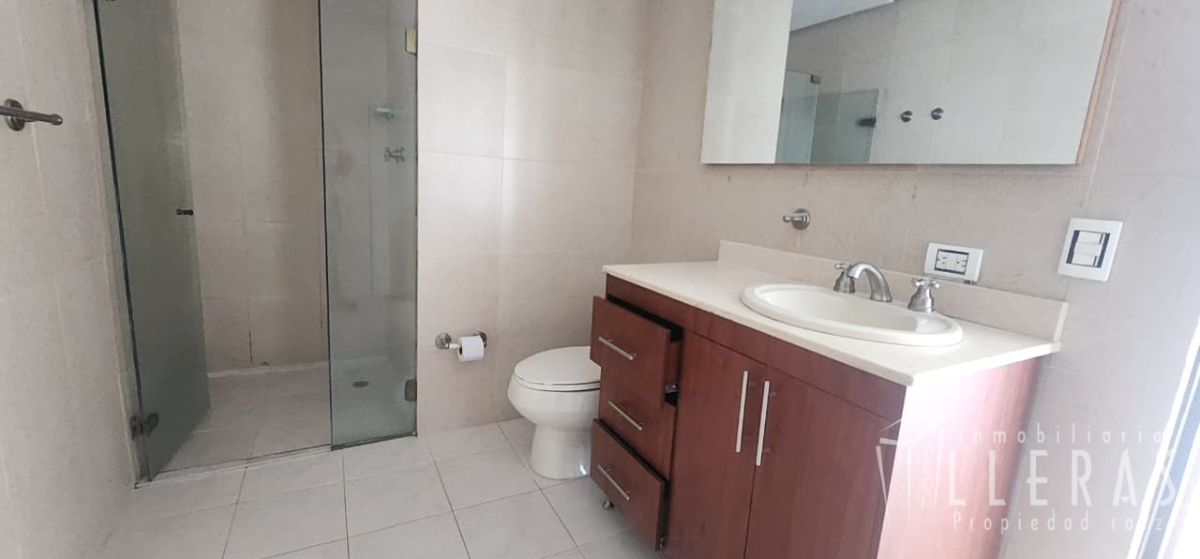 APARTAMENTO ARRIENDO CASTROPOL  - Miniatura 13