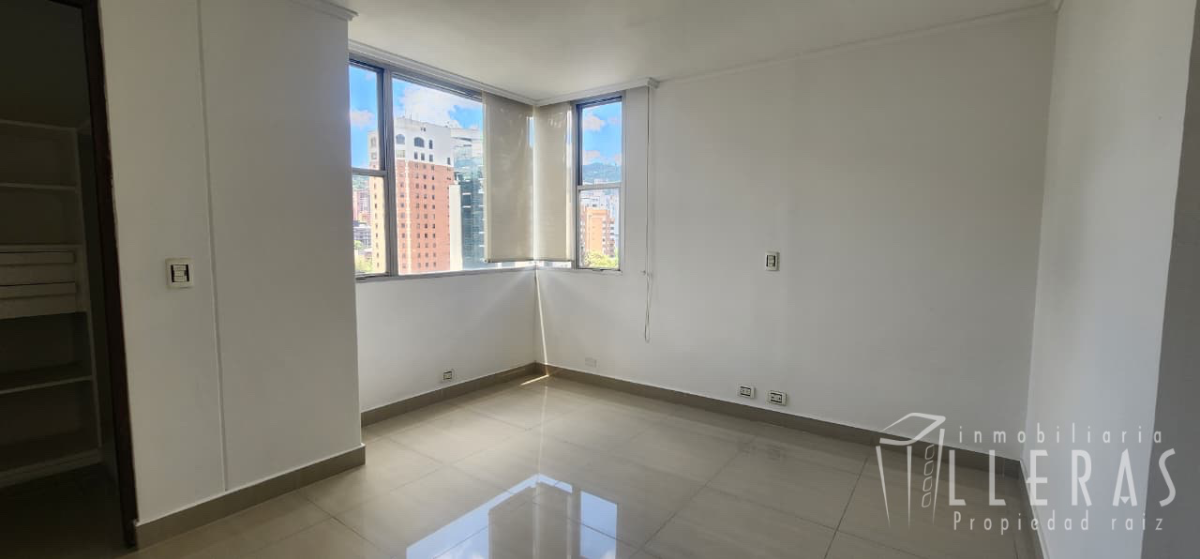 APARTAMENTO ARRIENDO CASTROPOL  - Miniatura 9