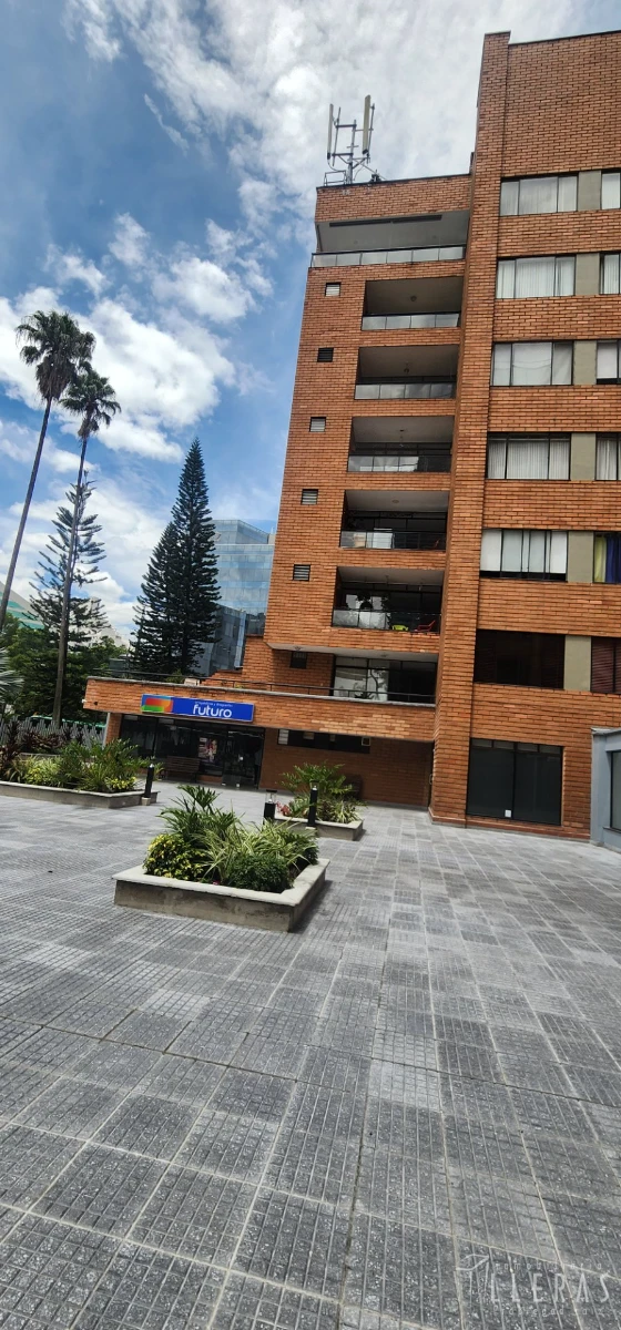 AMOBLADO PATIO BONITO  - Imagen 1