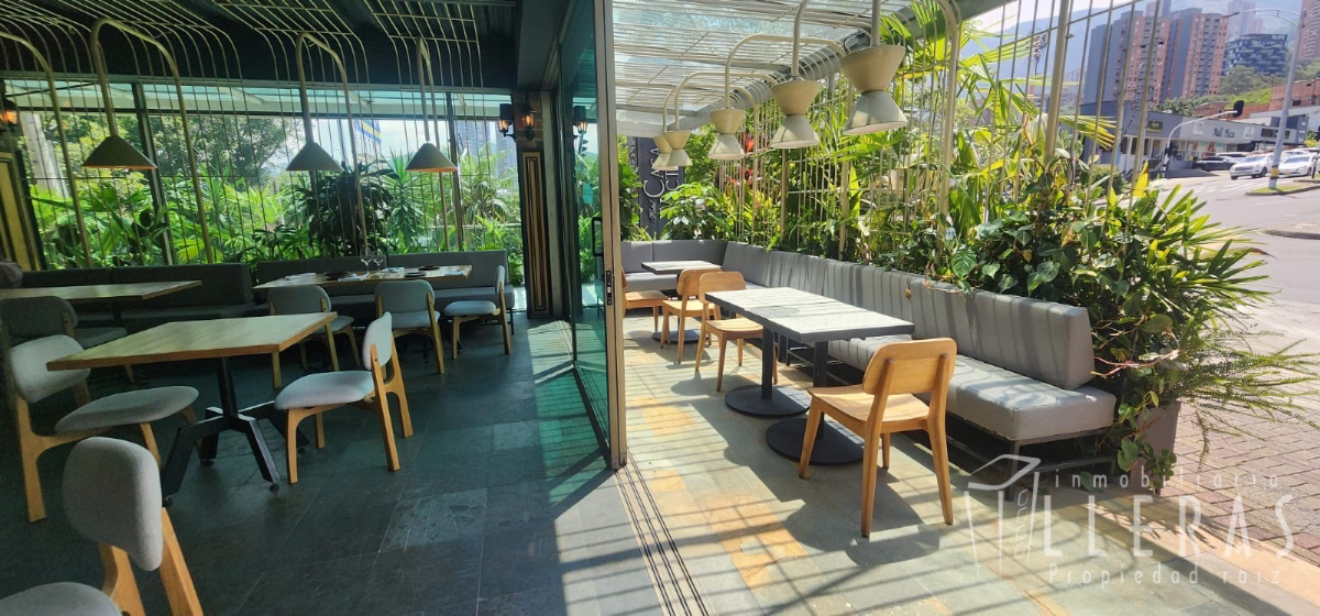 Local comercial en Poblado, Medellín — Arriendo