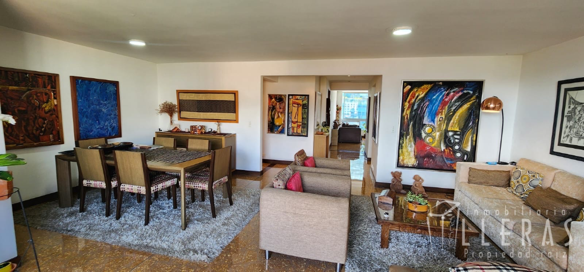 Apartamento en Castropol, Medellín — Arriendo