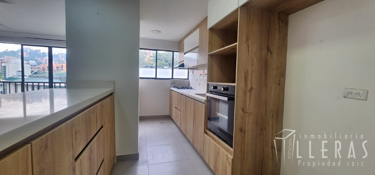 Apartamento en Poblado, Medellín — Arriendo