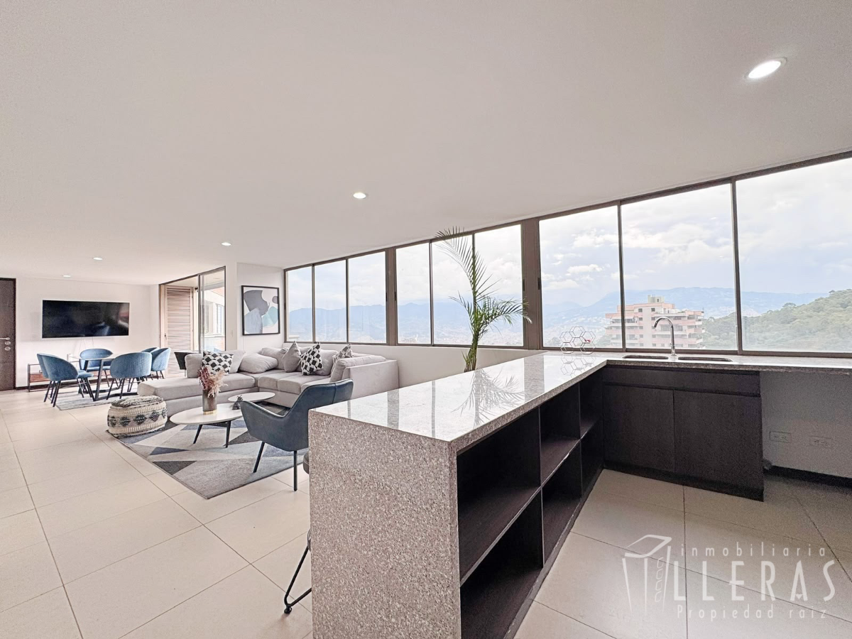 Apartamento en Poblado, Medellín — Venta