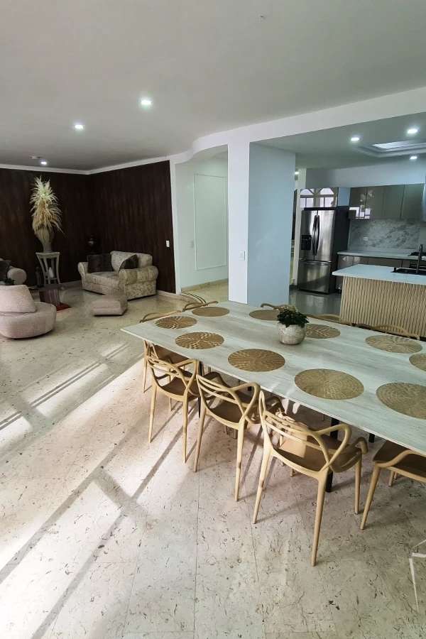 Casa en EL TESORO, Medellín — foto 1
