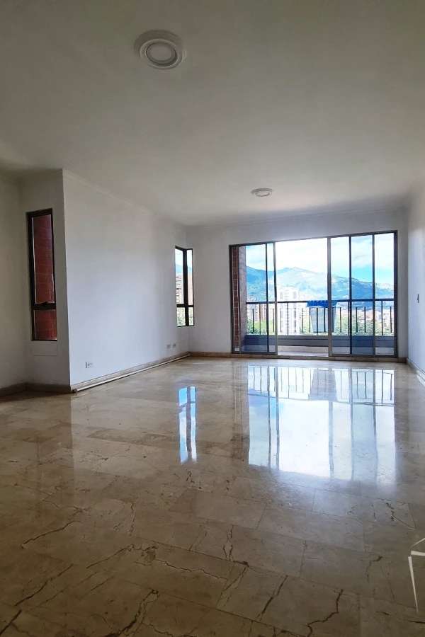 Apartamento en LA FRONTERA, Medellín — foto 1