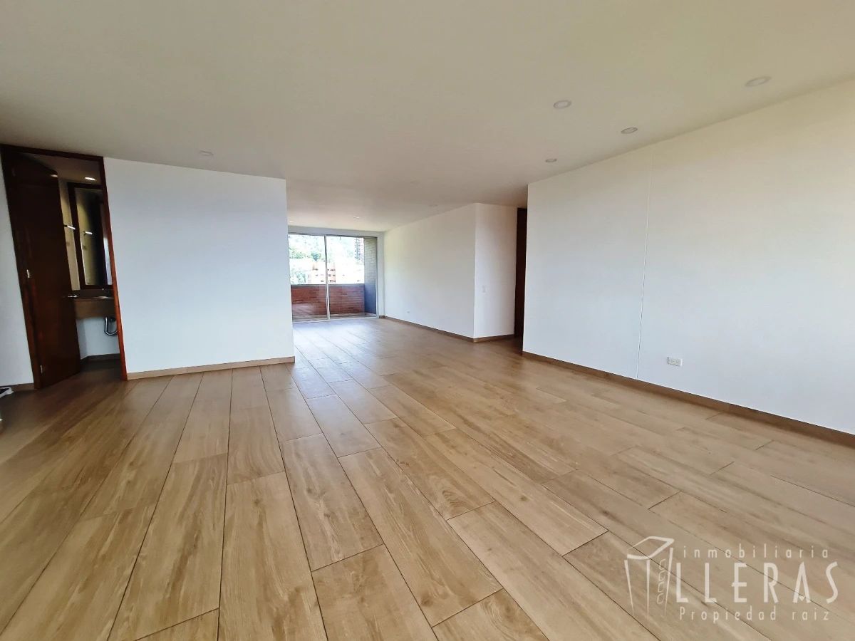 Apartamento en TRANSVERSAL SUPERIOR, Medellín — Arriendo
