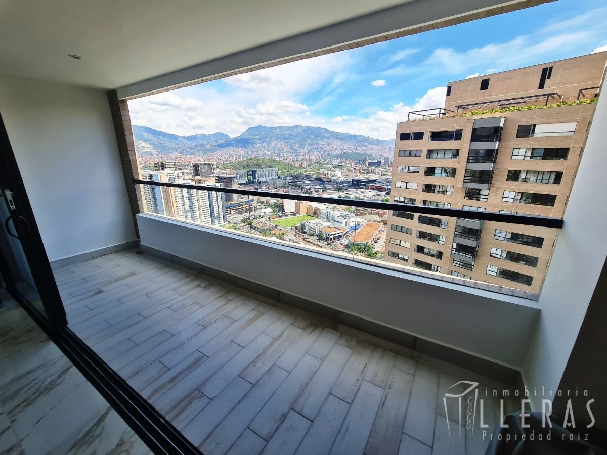 Apartamento en CASTROPOL, Medellín — Arriendo