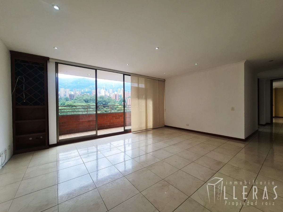 Apartamento en LA FRONTERA, Medellín — Arriendo