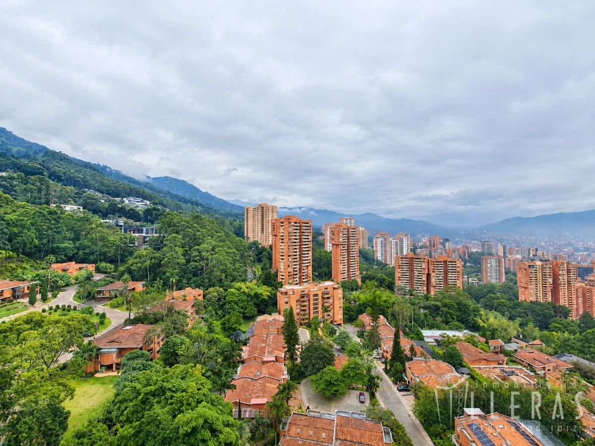 Apartamento en LA CALERA, MEDELLÍN — Arriendo