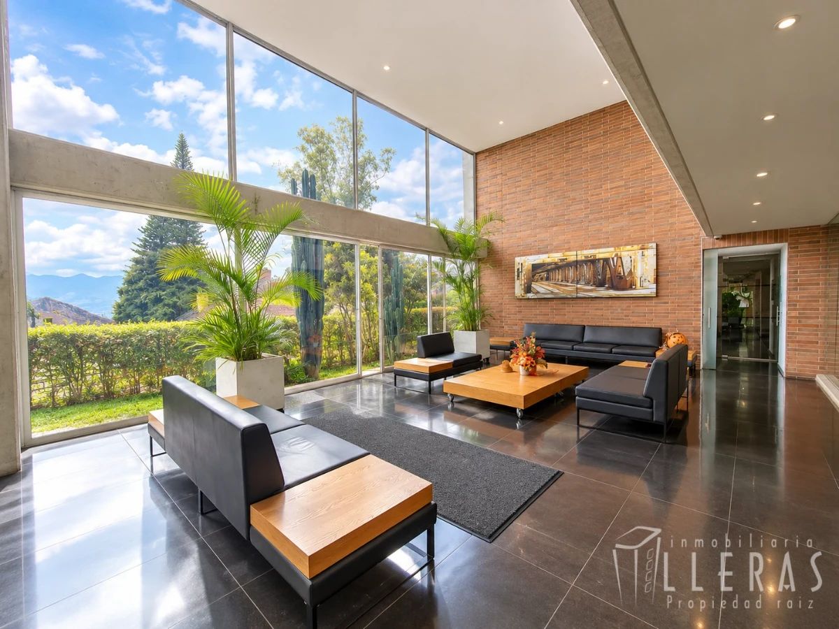 Apartamento en COLA DEL ZORRO, Medellín — Arriendo